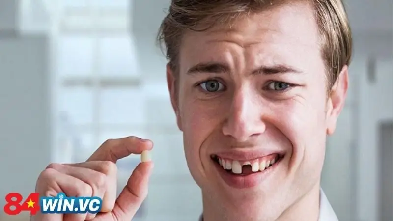 Nằm mơ thấy rụng răng báo hiệu điều gì?