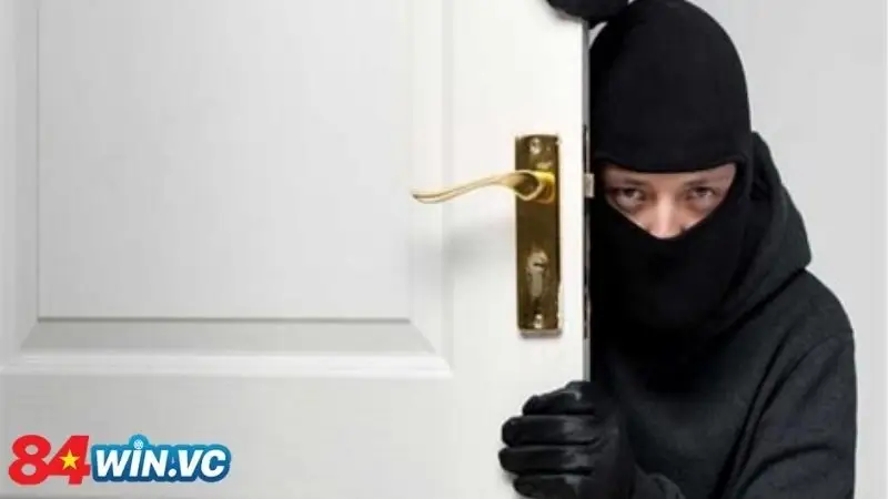 Nên chọn con số nào khi mơ thấy trộm vào nhà?