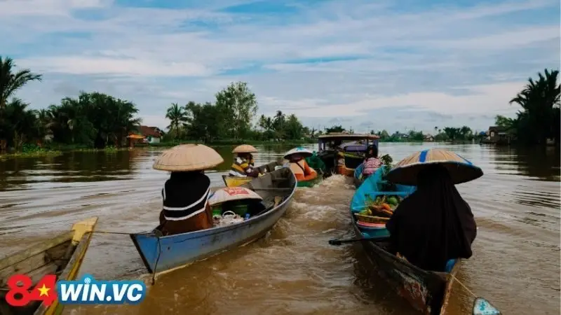 Nên chọn số nào khi nằm mơ thấy đi thuyền trên sông nước